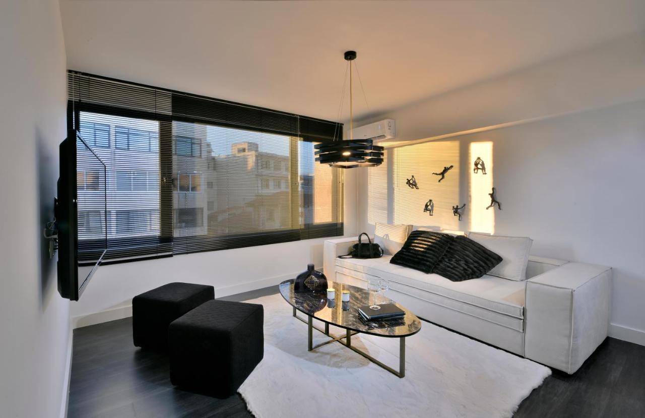 Ater Albus By K&K Aparthotel Athena Bagian luar foto