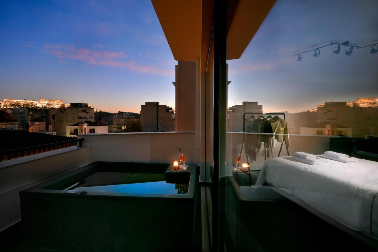 Ater Albus By K&K Aparthotel Athena Bagian luar foto