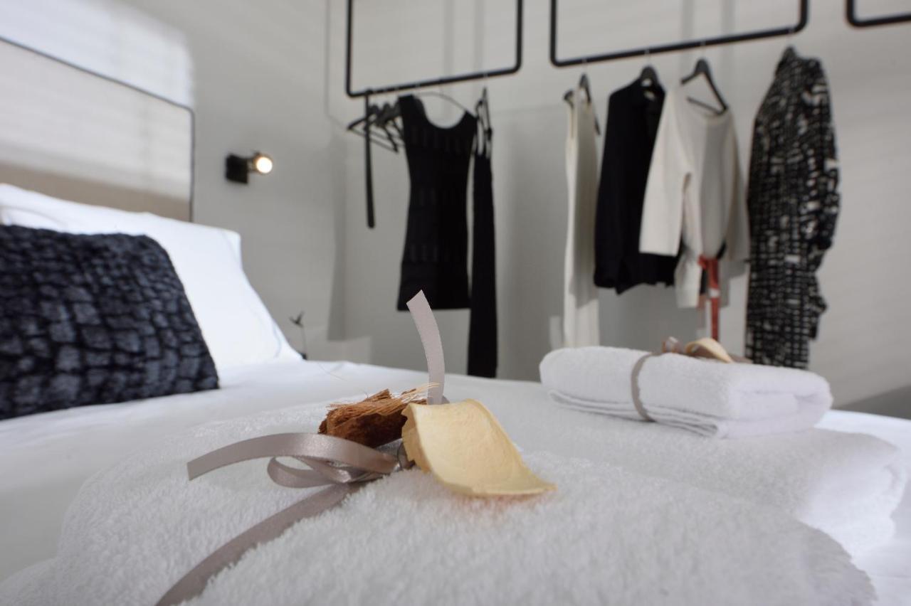 Ater Albus By K&K Aparthotel Athena Bagian luar foto