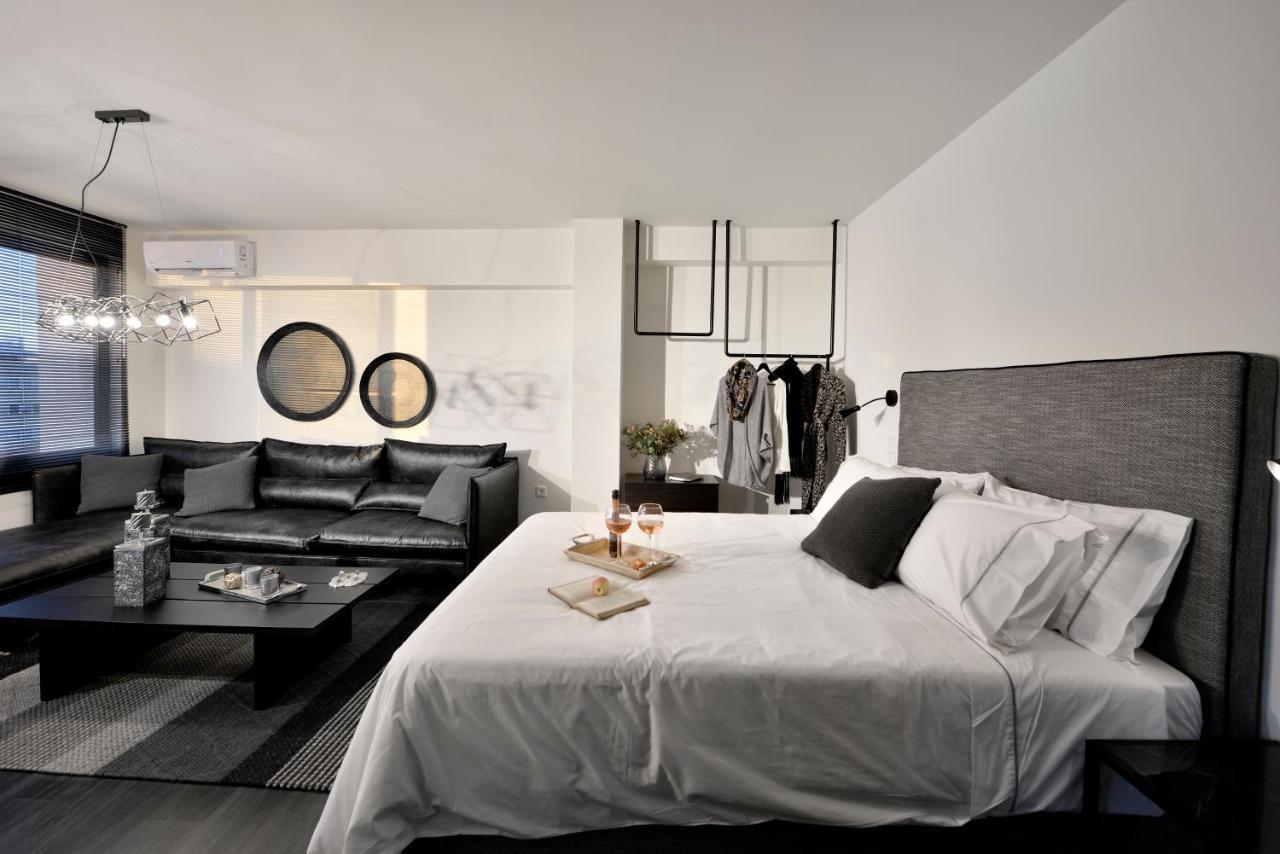 Ater Albus By K&K Aparthotel Athena Bagian luar foto