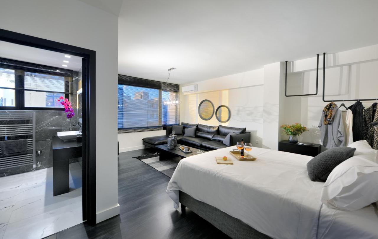 Ater Albus By K&K Aparthotel Athena Bagian luar foto