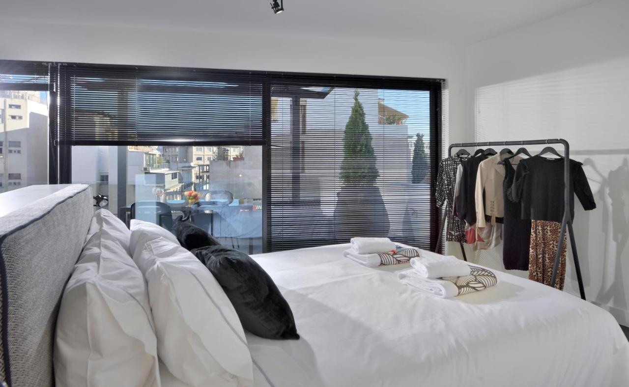 Ater Albus By K&K Aparthotel Athena Bagian luar foto