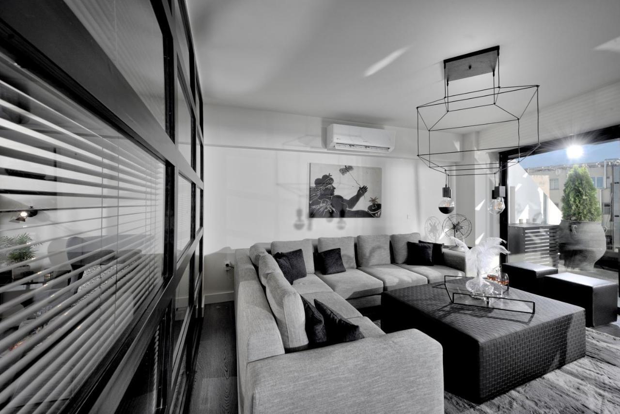 Ater Albus By K&K Aparthotel Athena Bagian luar foto