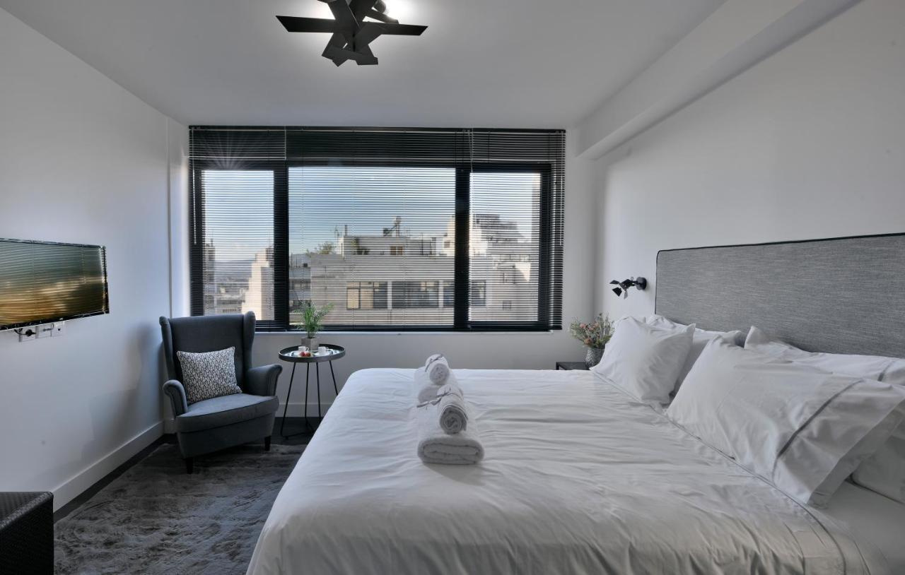 Ater Albus By K&K Aparthotel Athena Bagian luar foto